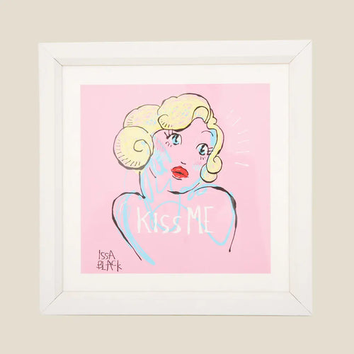 Kiss Me - Paint Frame - Area Beige